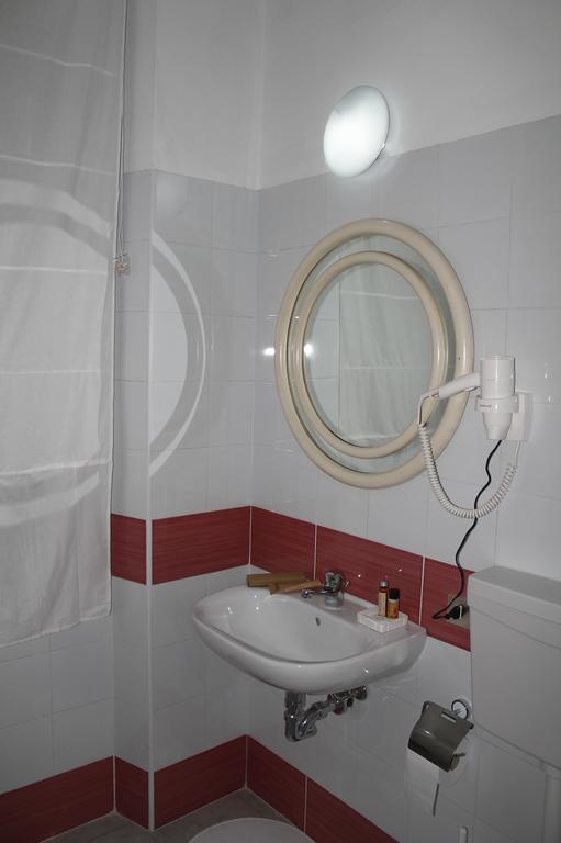 Hotel Luisa Milano Værelse billede