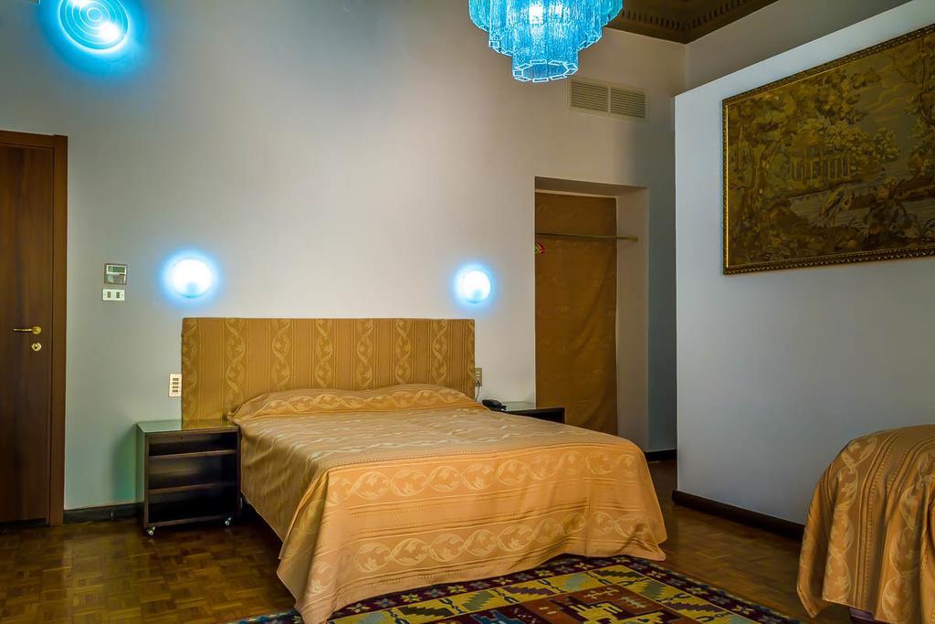 Hotel Luisa Milano Værelse billede